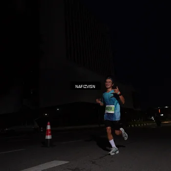Runner Photo 8817005
