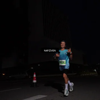Runner Photo 8817009