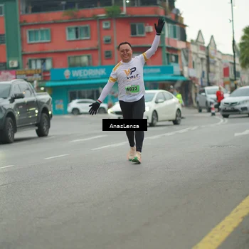 Runner Photo 8817010
