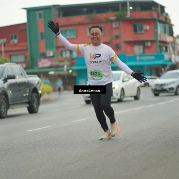 Runner Photo 8817013