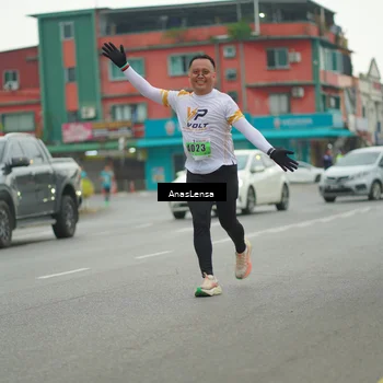 Runner Photo 8817016