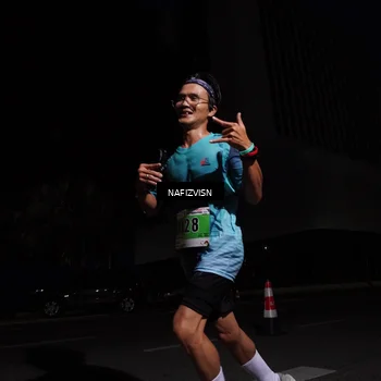 Runner Photo 8817025