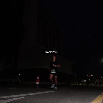 Runner Photo 8817050