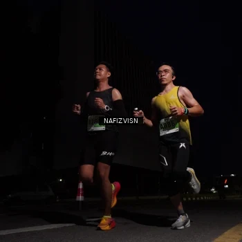Runner Photo 8817091