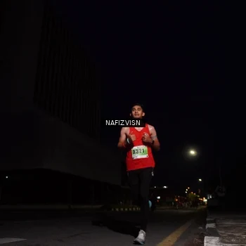 Runner Photo 8817125