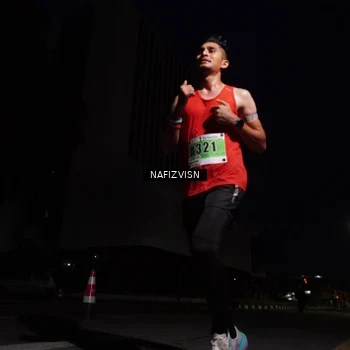 Runner Photo 8817137
