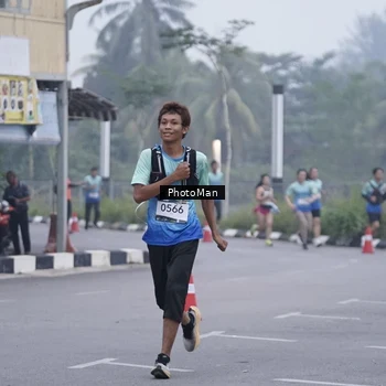 Runner Photo 8817144