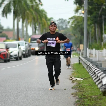 Runner Photo 8817150