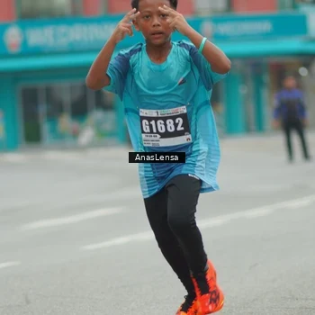 Runner Photo 8817174