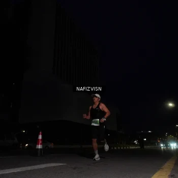 Runner Photo 8817182