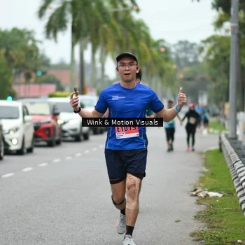 Runner Photo 8817199