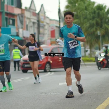 Runner Photo 8817216