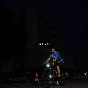 Runner Photo 8817235