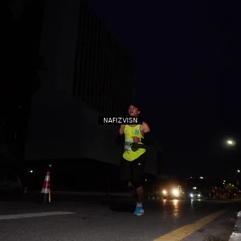 Runner Photo 8817253