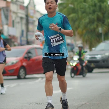 Runner Photo 8817263