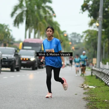 Runner Photo 8817272