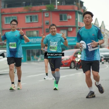 Runner Photo 8817276