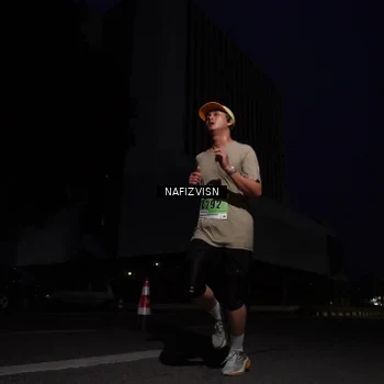 Runner Photo 8817296