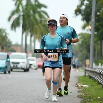 Runner Photo 8817300