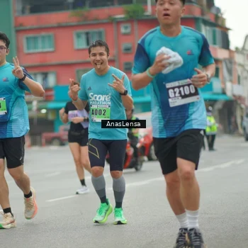 Runner Photo 8817309