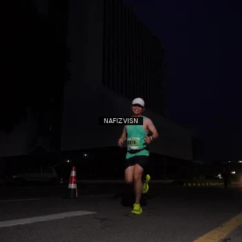 Runner Photo 8817310