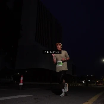 Runner Photo 8817325