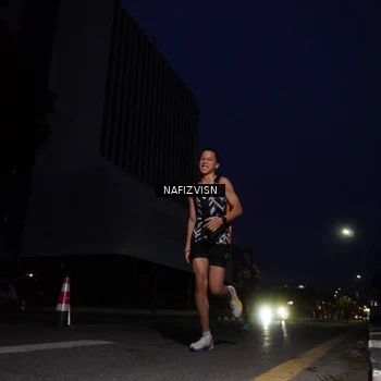 Runner Photo 8817343