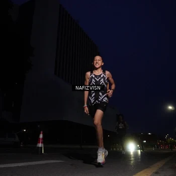 Runner Photo 8817355