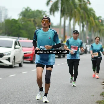 Runner Photo 8817361