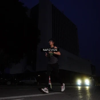 Runner Photo 8817368