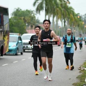 Runner Photo 8817376