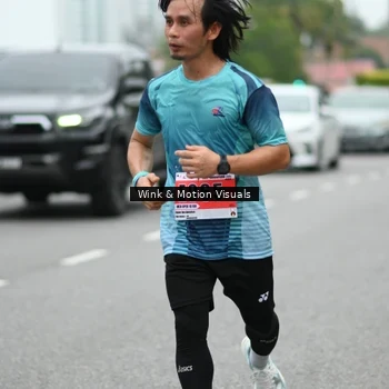 Runner Photo 8817379