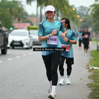 Runner Photo 8817389