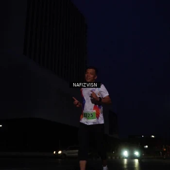 Runner Photo 8817391