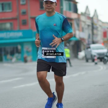 Runner Photo 8817399