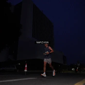 Runner Photo 8817406