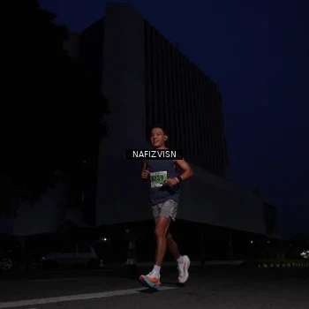 Runner Photo 8817416