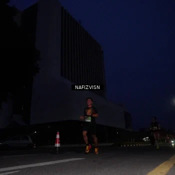 Runner Photo 8817458