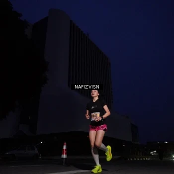 Runner Photo 8817463