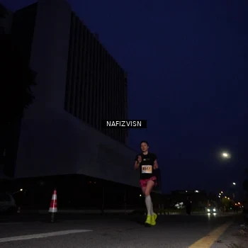 Runner Photo 8817464