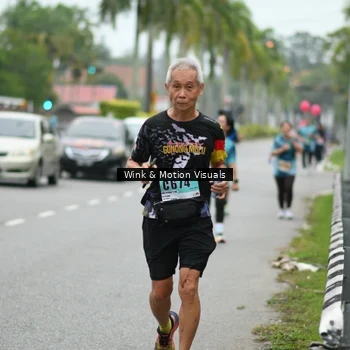 Runner Photo 8817471