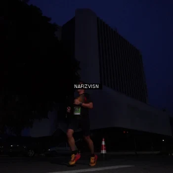 Runner Photo 8817479