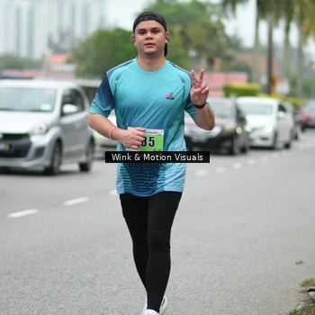 Runner Photo 8817496