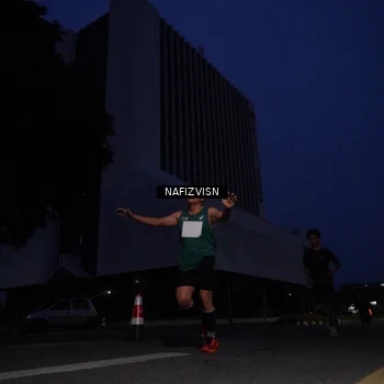 Runner Photo 8817497