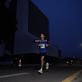 Runner Photo 8817529
