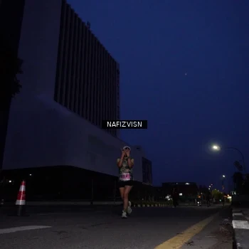 Runner Photo 8817535
