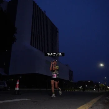 Runner Photo 8817549