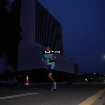 Runner Photo 8817559