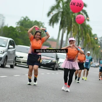 Runner Photo 8817571