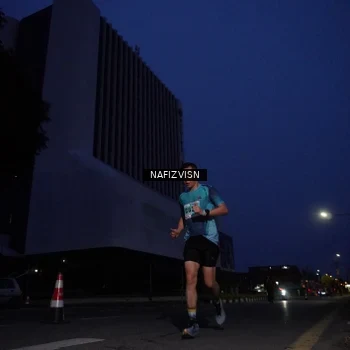 Runner Photo 8817580